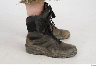 Photos John Hopkins Army Postapocalyptic feet shoes 0007.jpg